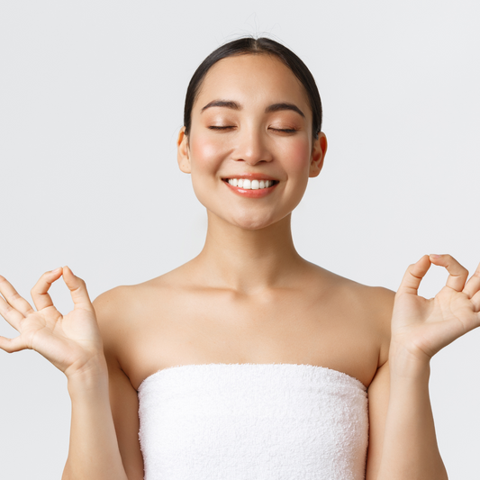 El arte del masaje de Yoga Facial: Desbloquea la belleza interior y exterior